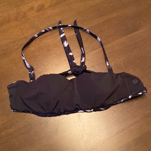 Lululemon🍋Coastal Call Bikini Reversible Top - Picture 5 of 6